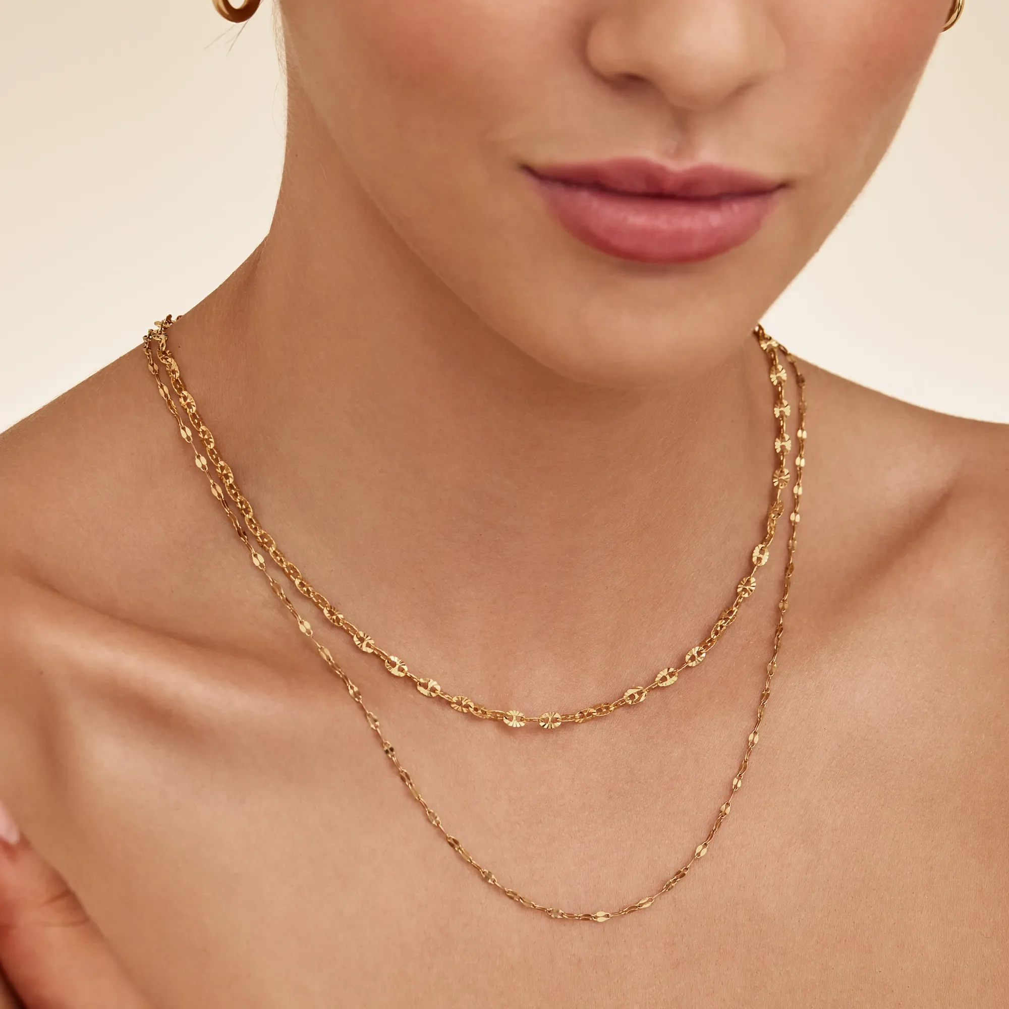 Bold Sequin Chain Necklace - Image 5
