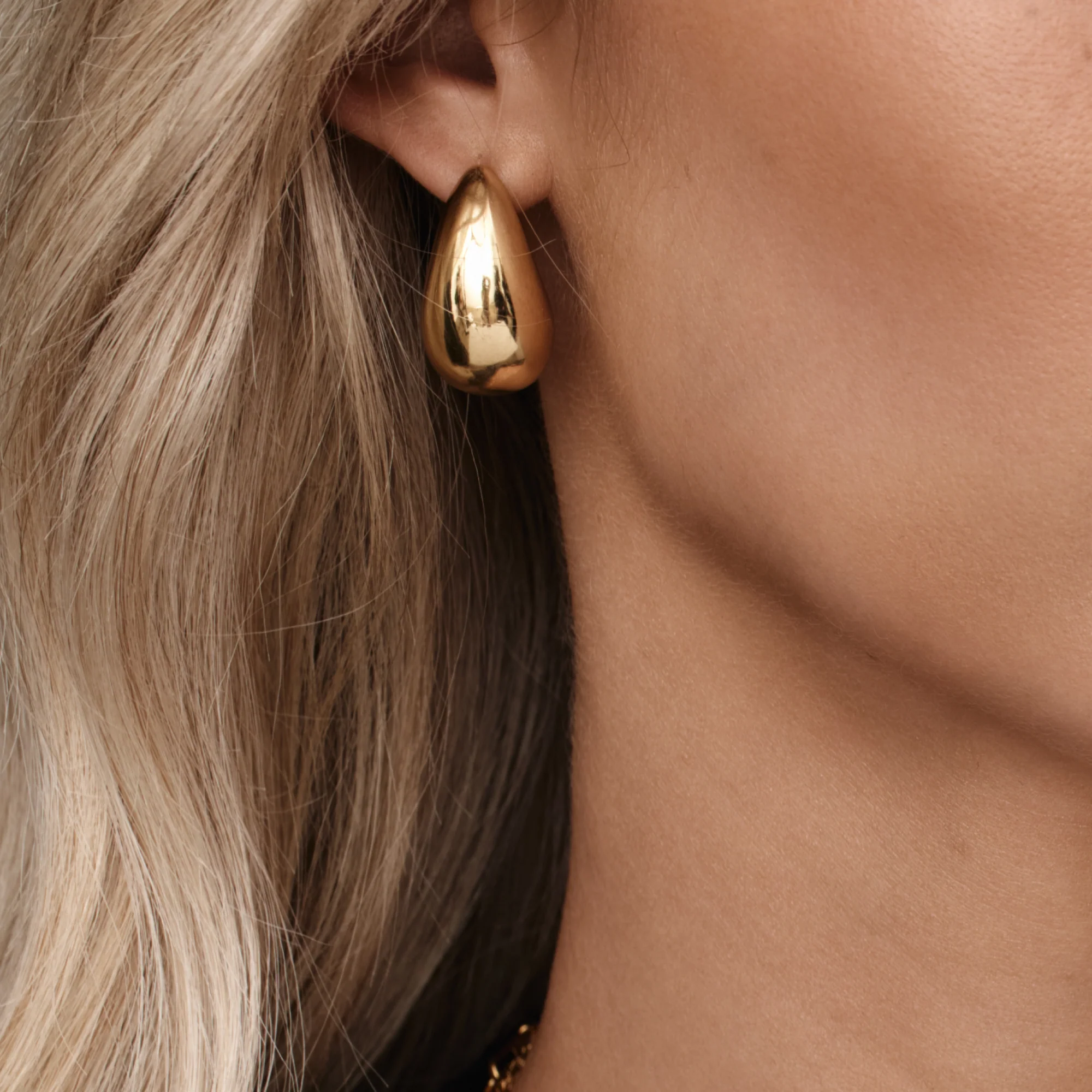 Chunky Teardrop Earrings - Image 6