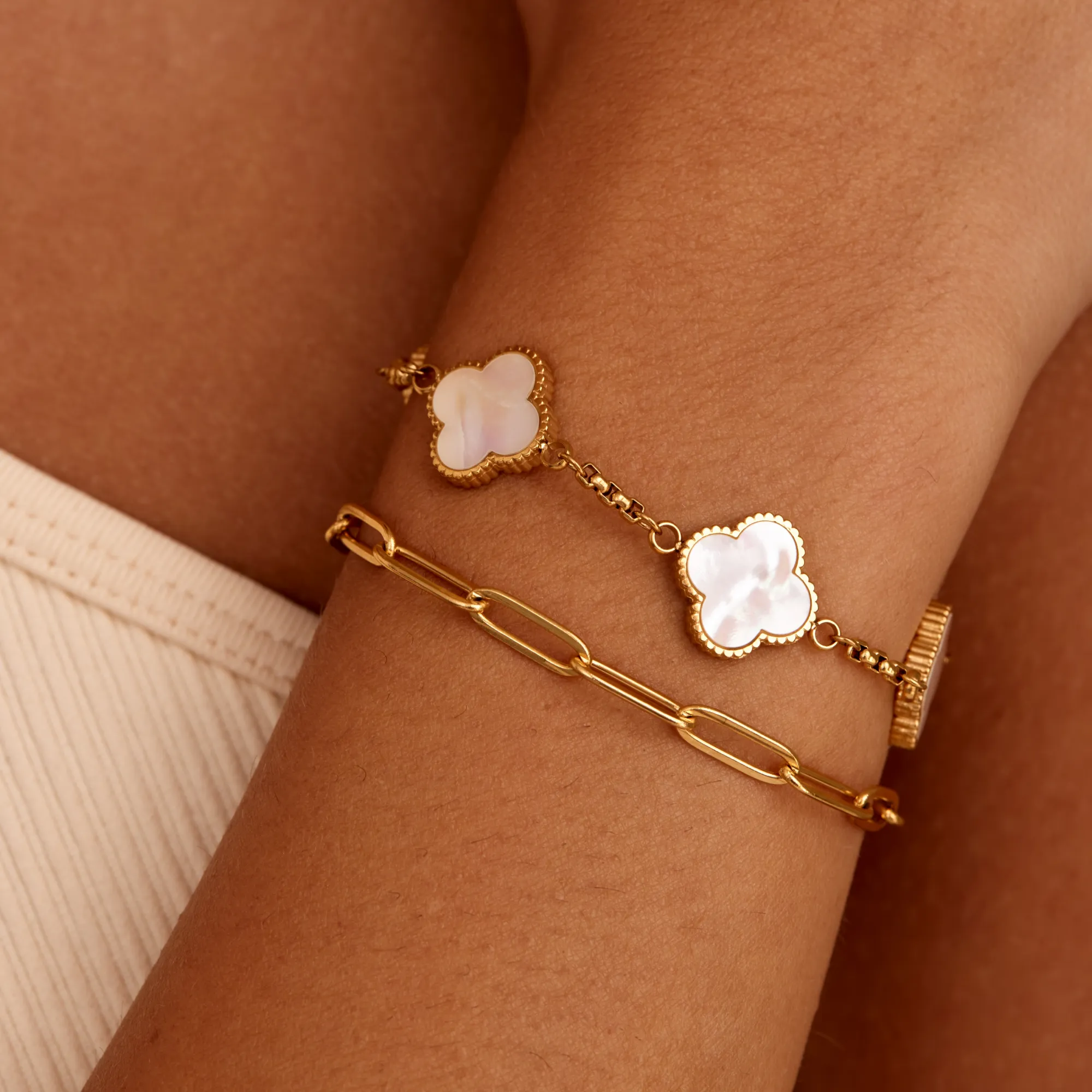 Essential Paperclip Chain Bracelet - Image 4